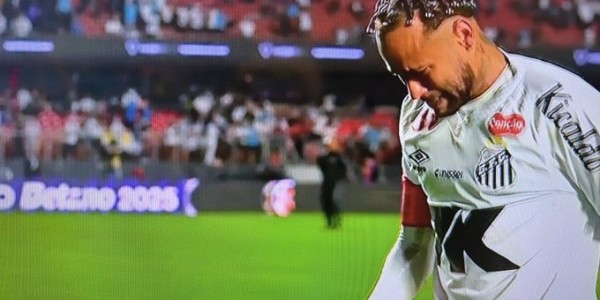 早报：男篮1分惜败澳大利亚；曼联0-1阿森纳